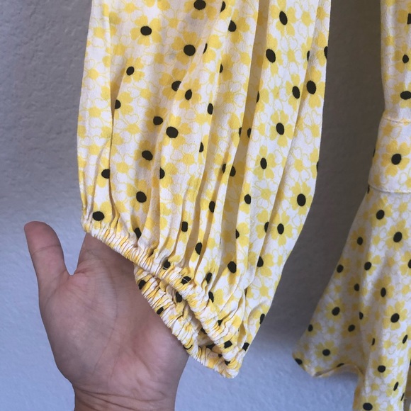 Ganni Floral Print Wrap Blouse Top Sz 36/ 4 - Picture 6 of 6